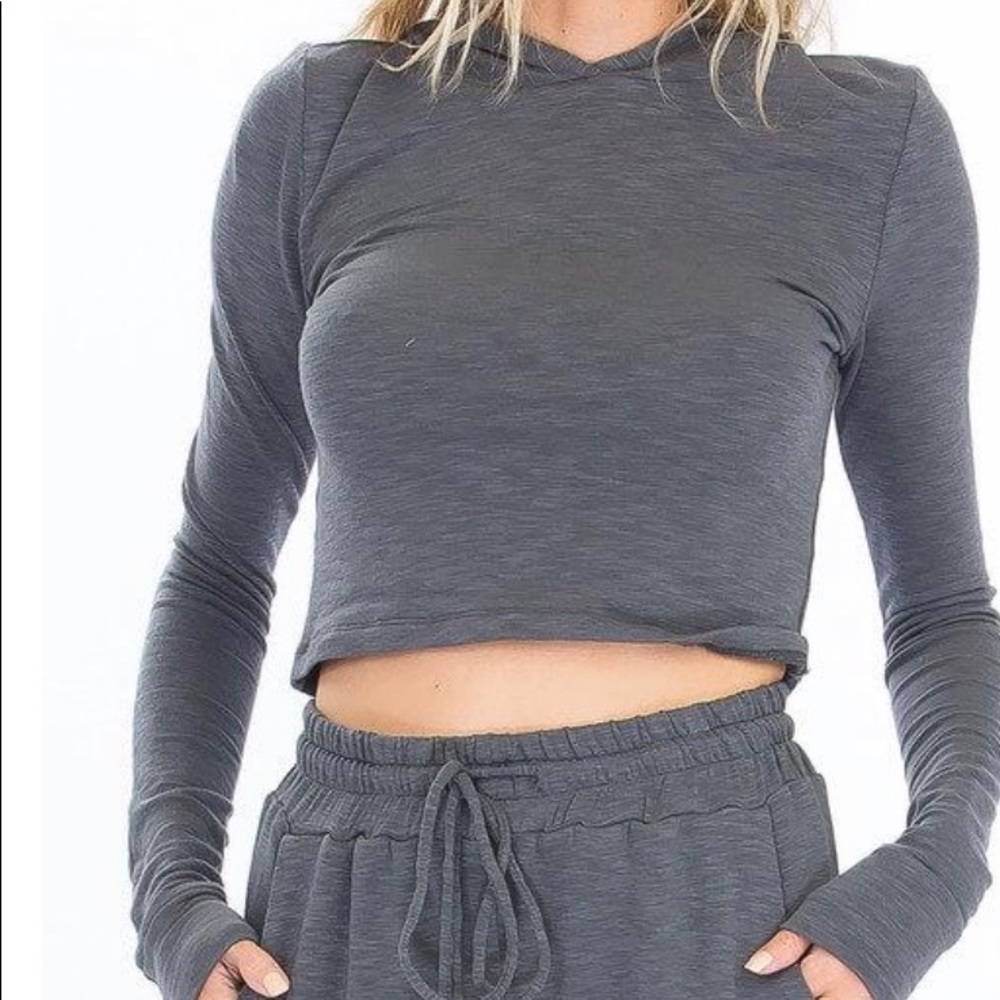 Hoodie crop top